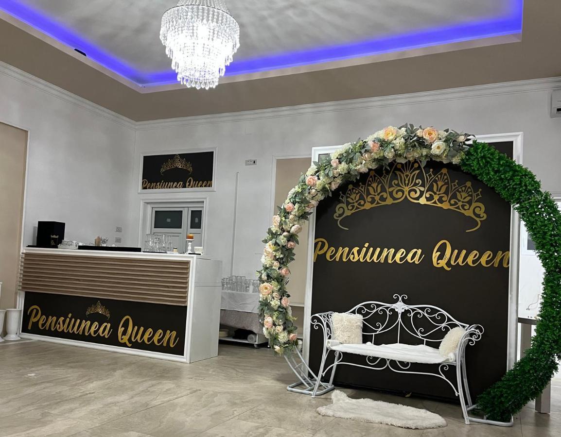Pensiunea Queen Remetea Mare Екстериор снимка